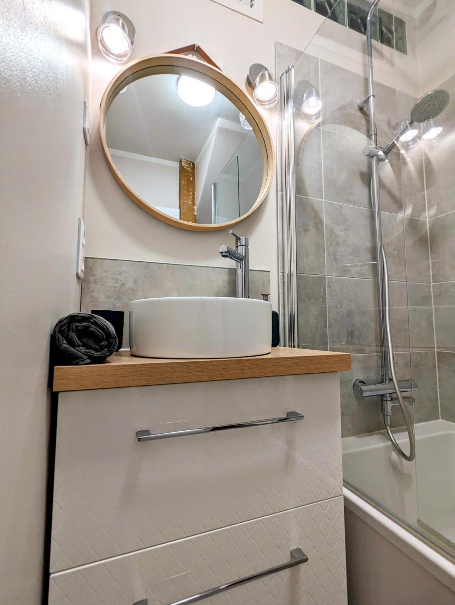 Artist Home - City Center - Bathtub - Terrasse - Full Appartment Rouen Exterior foto